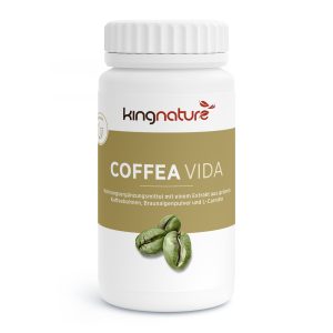 Eine weiße Flasche mit der Aufschrift Coffea Vida zeigt ein Bild von grünen Kaffeebohnen. Der deutsche Text in Gold und Weiß auf dem Etikett listet die Inhaltsstoffe des Nahrungsergänzungsmittels auf.