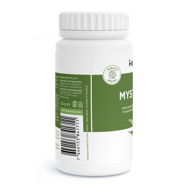Eine weiße Plastikflasche mit weißem Verschluss, der mit „MYST“ beschriftet ist und grüne Akzente setzt. Das Etikett zeigt einen Strichcode, Produktinformationen in deutscher Sprache und ein kleines grünes Siegel mit dem Text „Robuste Nerven“ für zusätzliche Sicherheit.